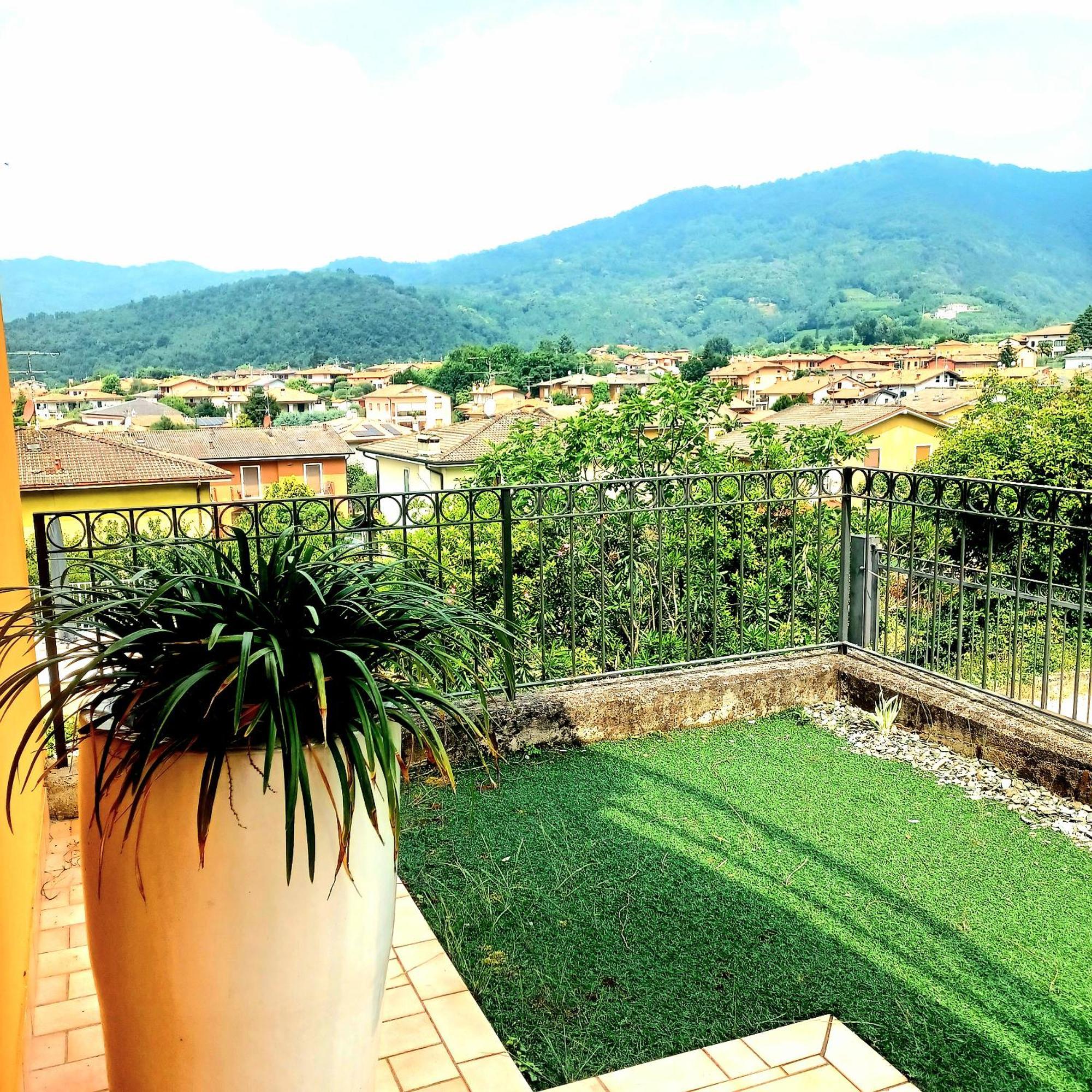 Apartamento Il Poggio Monticelli Brusati Exterior foto